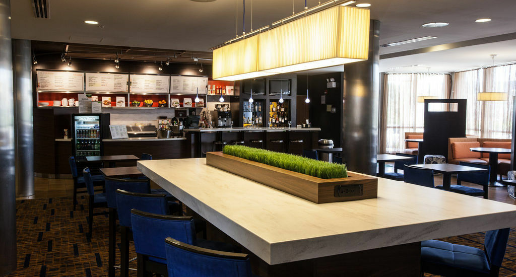 Courtyard By Marriott York Hotel Buitenkant foto